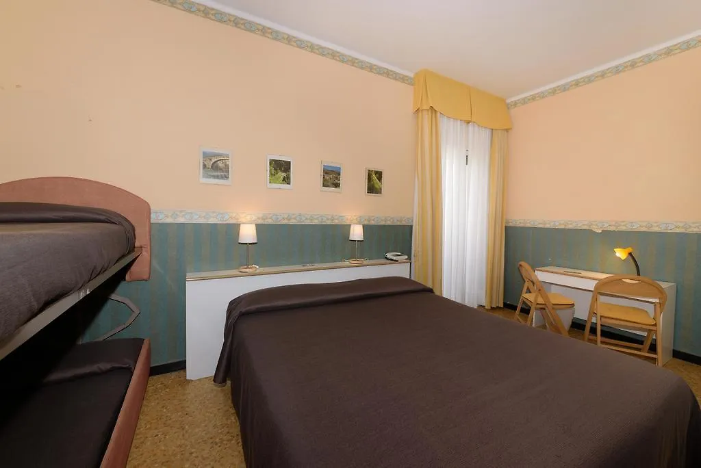 Hotel Morchio Mhotelsgroup Diano Marina 3*,